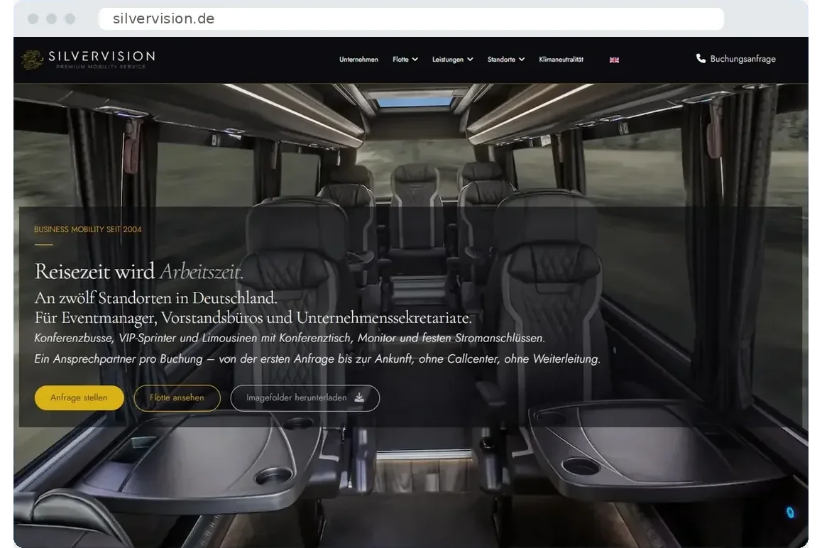 Silvervision GmbH: Startseite der Webseite mit Innenraum eines Konferenzbusses