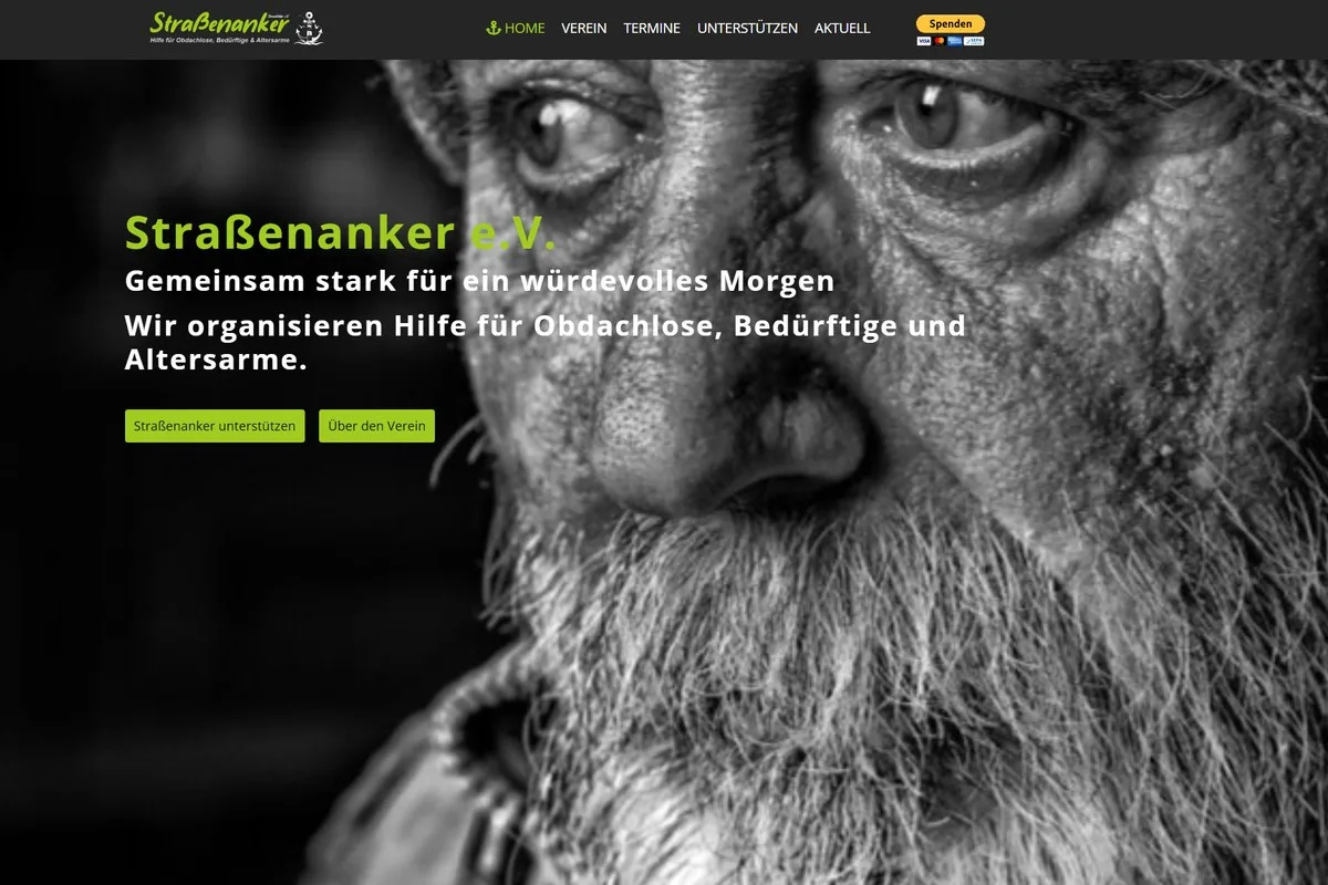 Straßenanker Steenfelde e.V.: Startseite der Webseite mit Schwarz-Weiß-Porträt eines älteren Mannes